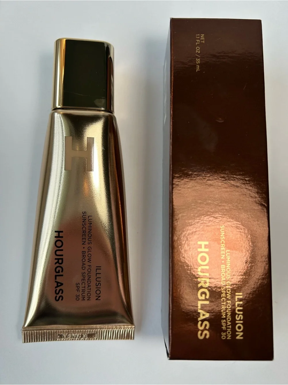 NWT🌷(#7.5) Hourglass t